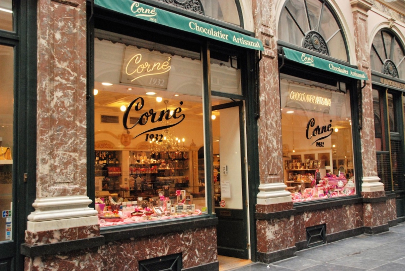 ecommerce-GONFARON-min_chocolate_chocolaterie_shop_luxury_chic_gallery_brussels_belgium-558146